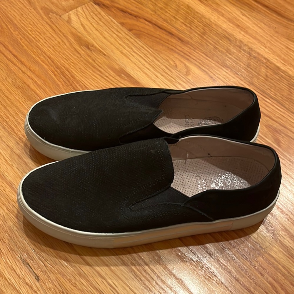 Vince Camuto 7.5
